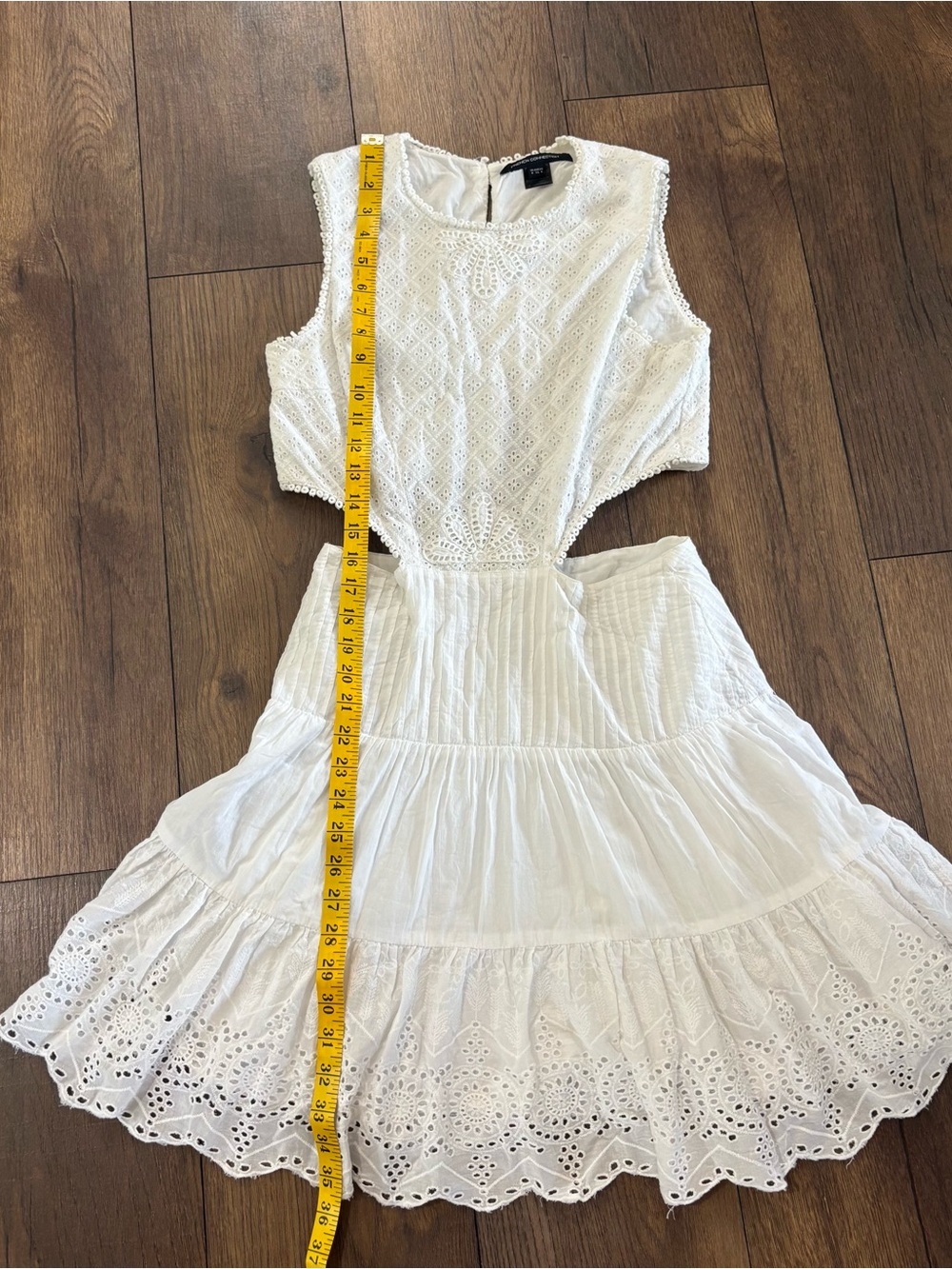 The French Connection Esse Cotton Eyelet Cutout Dress, White, US size 4 - Picture 6 of 7